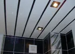 Как сделать потолок из панелей ПВХ своими руками – пошаговое руководство
