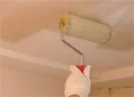Важно знать: как грунтовать потолок