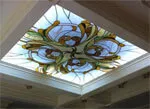 Потолочные витражи - оригинальное решение, роспись стекла на потолке