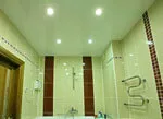 Какое освещение в ванной комнате с натяжным потолком лучше сделать – выбор приборов, планирование точек освещения