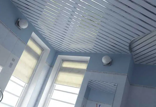 Реечный потолок в ванной комнате: как установить своими руками