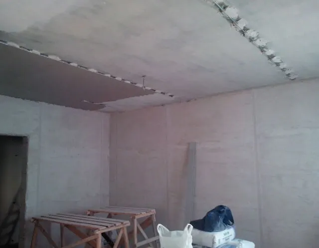 Как построить потолок из бетона