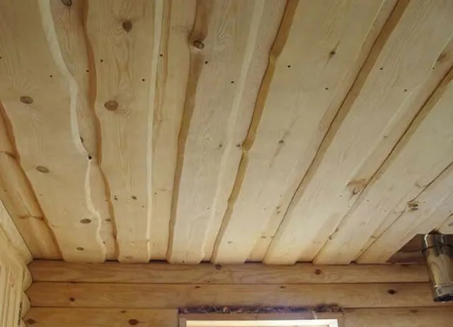 Чем подшить потолок по деревянным балкам: подшивка потолка в частном .