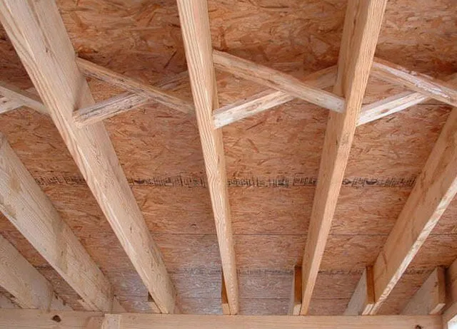 Потолок из ОСБ: как крепить плиты к потолку, отделка, монтаж ОСП на потолок,  обшивка, как обшить плитой, как подшить, подшивка, чем отделать