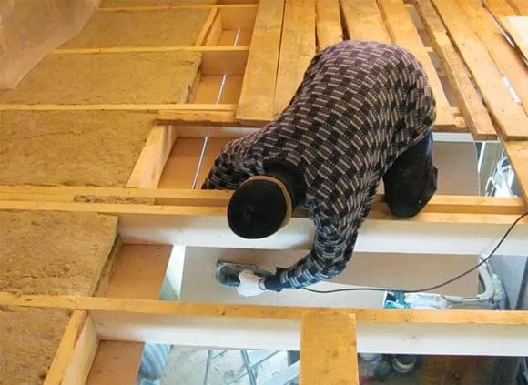Выбираем лучшую теплоизоляцию для потолка в деревянном доме.